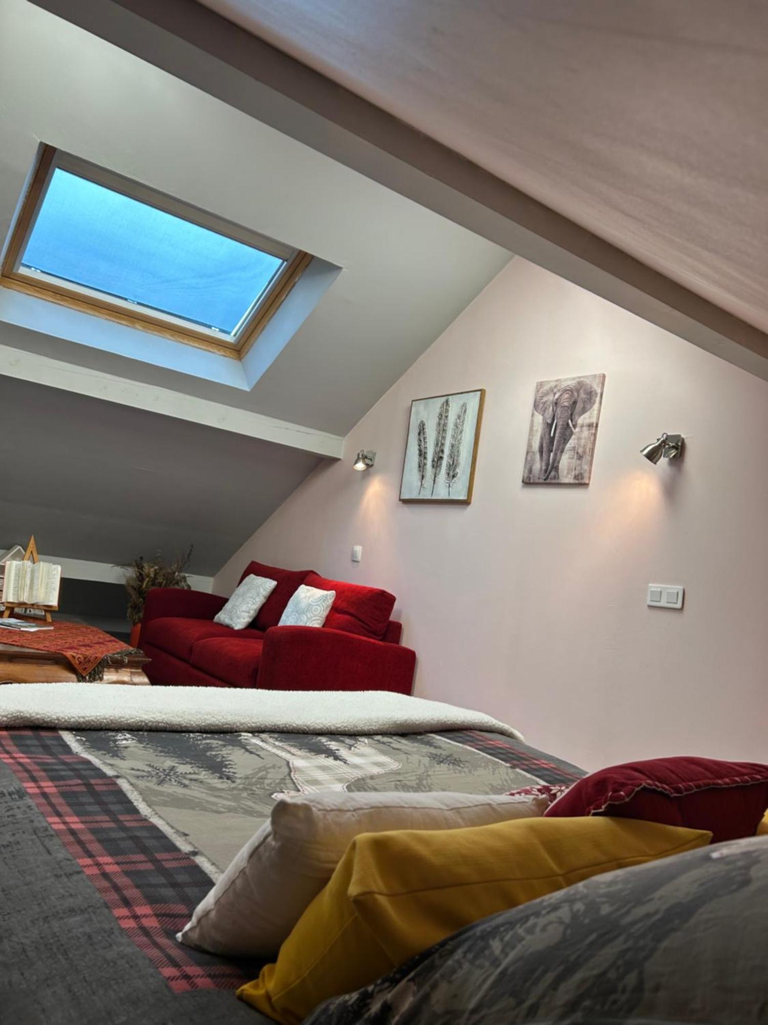Mouxy A La Marc'Quize Chambres D'Hotes, Petit Dejeuner Compris, Avec Piscine A Debordement En Exterieur, Bain Nordique A 38 Degres En Prestation Supplement Sur Reservation Horaire Anticipee 1 Place De Parking Gratuite Sur Place מראה חיצוני תמונה